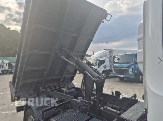 타타대우 더쎈 화물덤프 3.5톤 10