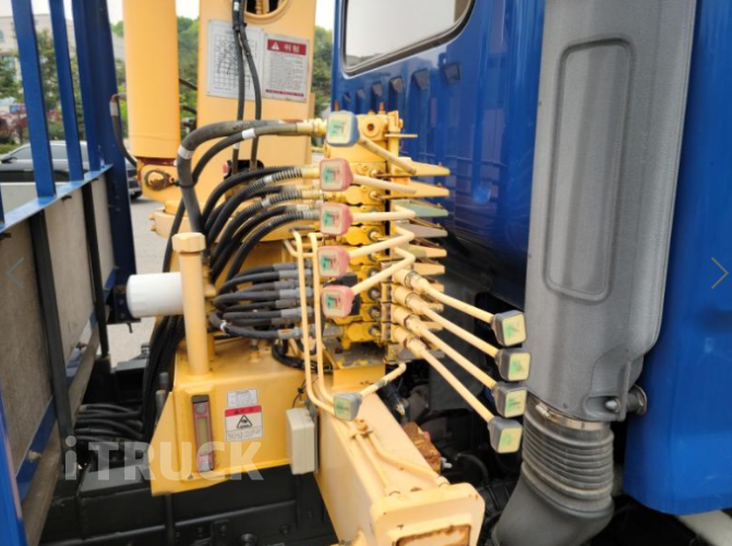 현대 카고크레인 수산중공업 올뉴마이티 2.5톤 10