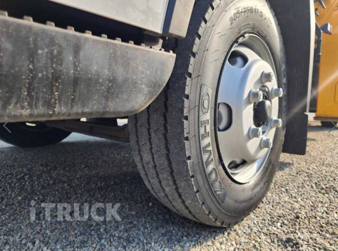 현대 카고크레인 수산중공업 올뉴마이티 5톤 13