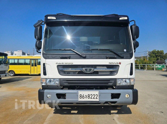 타타대우 버큠로리 노부스 스텐탱크 8,600L 수동 1