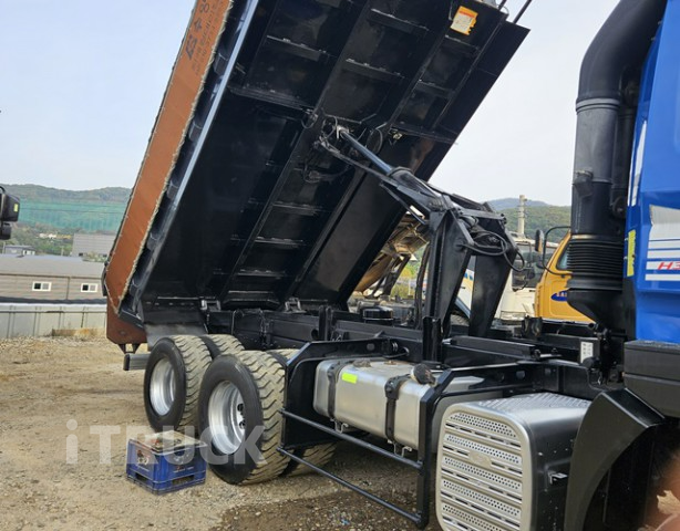 현대 뉴파워트럭 380 중기(건설)덤프 15톤 수동 2