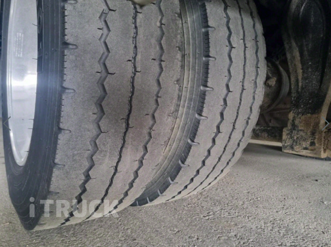 현대 파비스 300 단바리 윙바디 5톤 오토 18