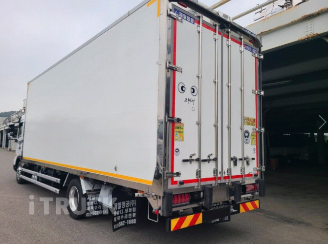 현대 파비스 300 단바리 윙바디 5톤 오토 2