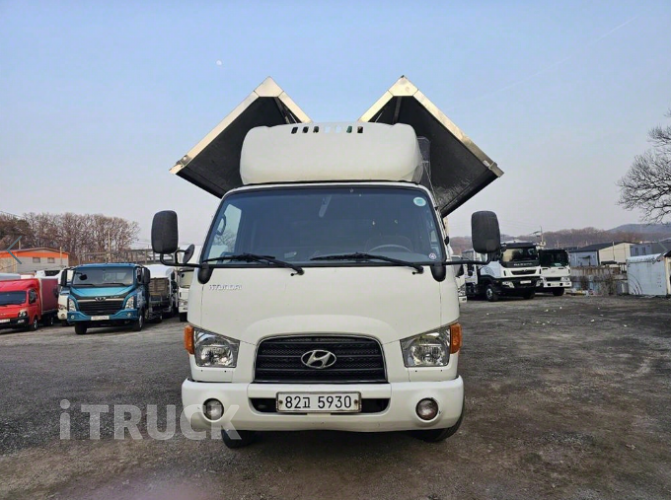 현대 이마이티 2.5톤 윙바디 슈퍼캡 9