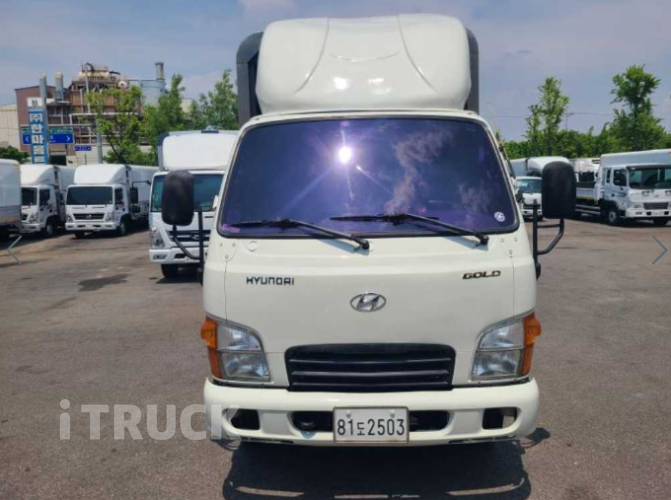 현대 마이티큐티 2.5톤 윙바디 1