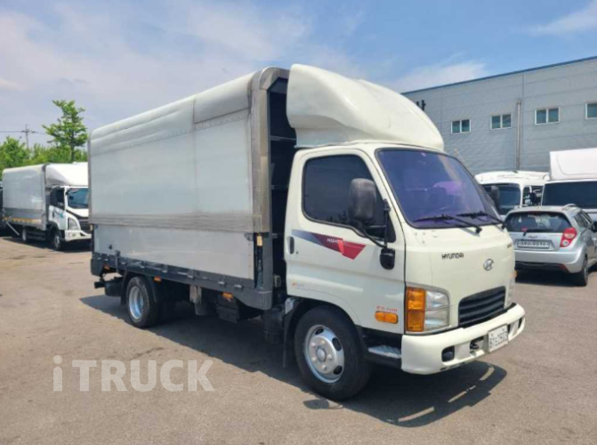 현대 마이티큐티 2.5톤 윙바디 2