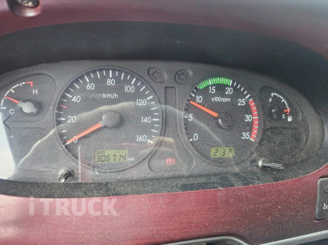 현대 이마이티 2.5톤 냉동탑 11