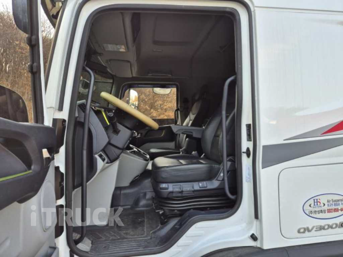 현대 파비스 300 후축 윙바디 7.5톤 오토 7