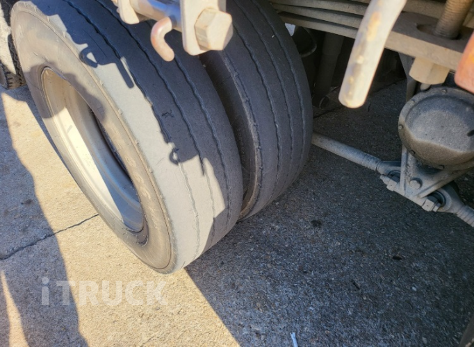 현대 엑시언트 350 후축 카고 13.5톤 수동 10