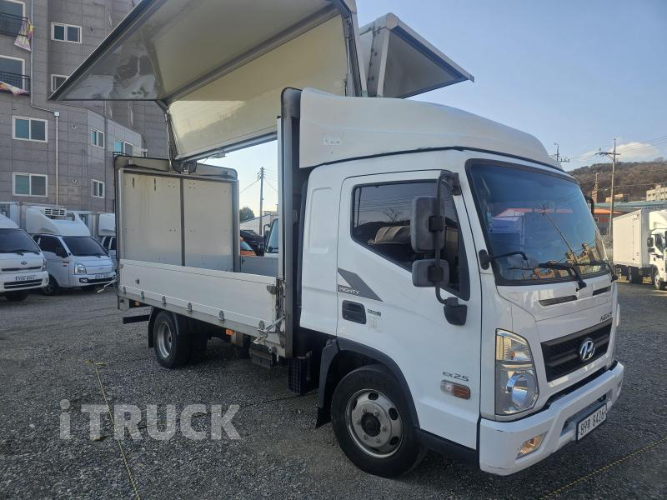 현대 올뉴마이티 2.5톤 윙바디 슈퍼캡 5