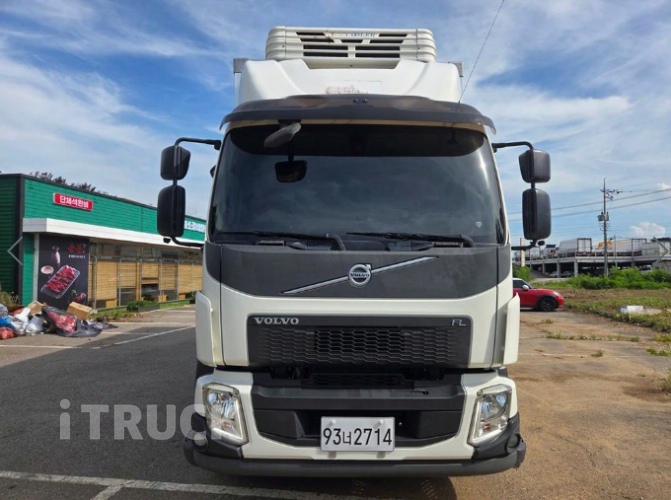 볼보 FL 280 후축 윙바디 5톤 오토 2