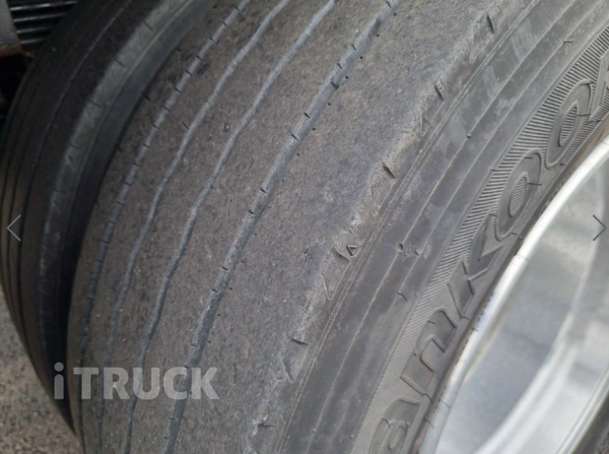 타타대우 구쎈 320 앞축 윙바디 8.5톤 오토 18