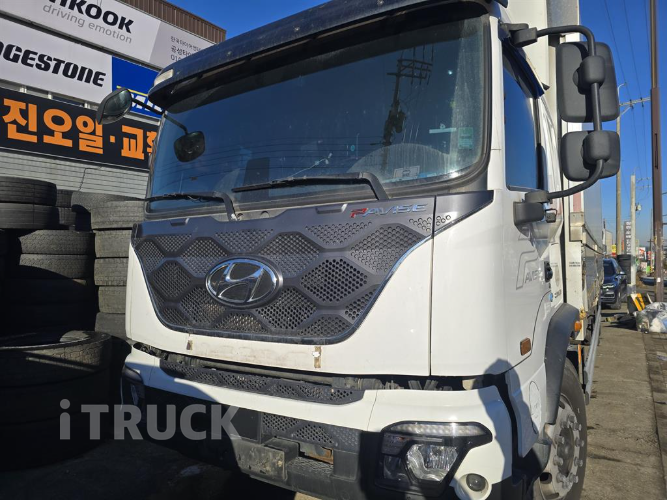 현대 파비스 325 십바리 윙바디 5톤 오토 1