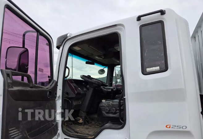 현대 메가트럭 250 단바리 카고 4.5톤 수동 7