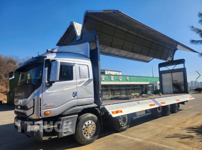 타타대우 프리마 560 앞축 상승윙바디 25톤 오토 5