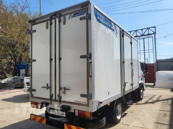 현대 올뉴마이티 2.5톤 표준탑 더블캡 3