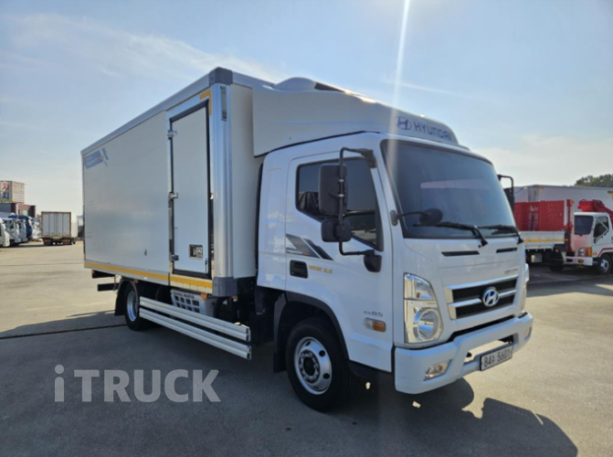 현대 마이티와이드 3.5톤 광폭 냉동탑 1