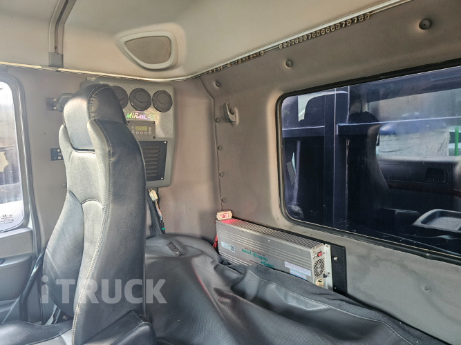 현대 트라고 400 후축 윙바디 14톤 수동 6