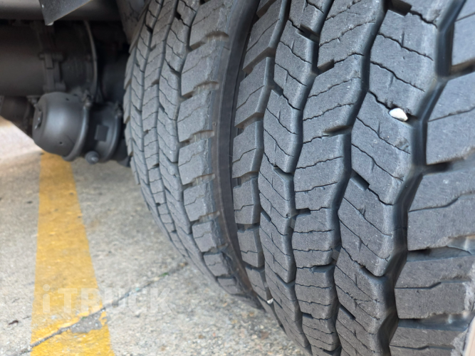 타타대우 프리마 320 후축 상승윙바디 11톤 수동 6