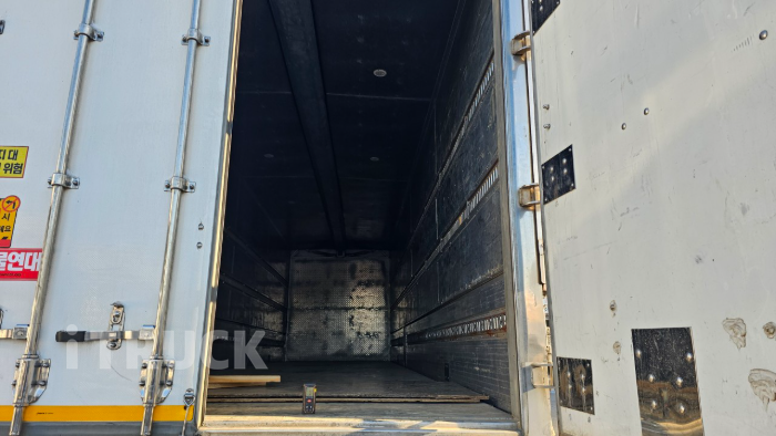 볼보 FE 350 후축 윙바디 8.5톤 오토 4