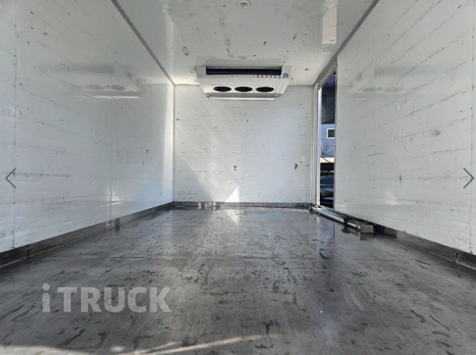 이스즈 엘프 3.5톤 냉동탑 7