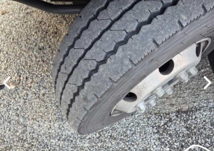 현대 메가트럭 300 후축 윙바디 7.5톤 오토 12