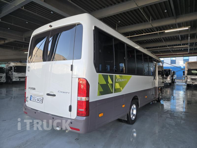 현대 버스 25인승 7