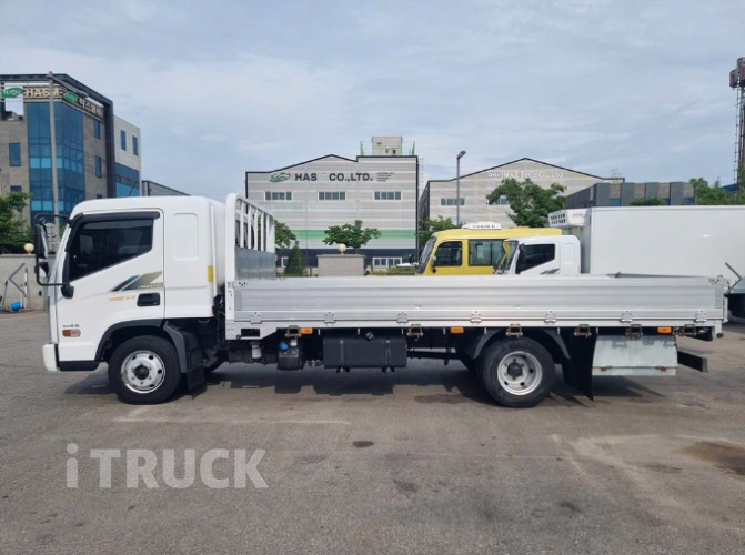 현대 마이티와이드 2.5톤 광폭 카고 슈퍼캡 3