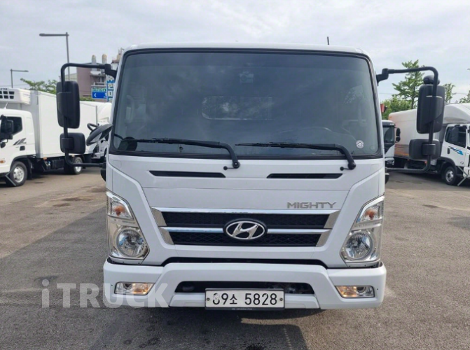 현대 마이티와이드 2.5톤 광폭 카고 슈퍼캡 4