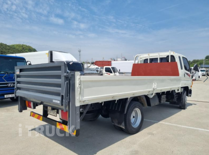 현대 이마이티 3.5톤 카고 슈퍼캡 3