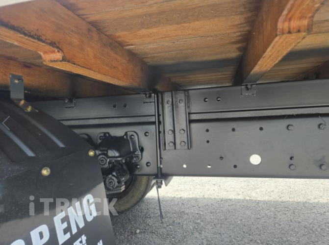 현대 메가트럭 250 단바리 카고 5톤 오토 9