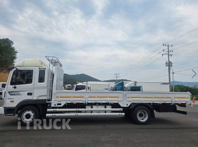 현대 메가트럭 280 단바리 카고 5톤 수동 8