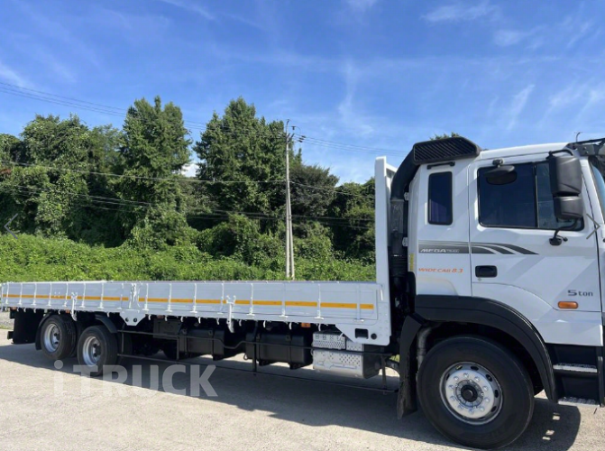 현대 메가트럭 와이드캡 300 후축 카고 5톤 수동 7