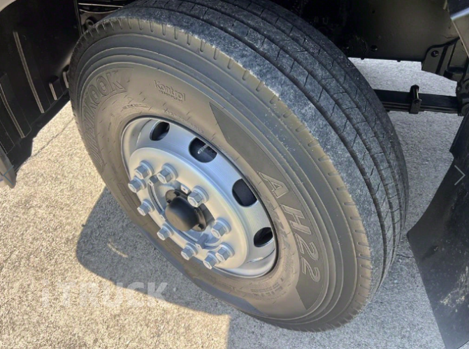 현대 메가트럭 와이드캡 300 후축 카고 5톤 수동 15