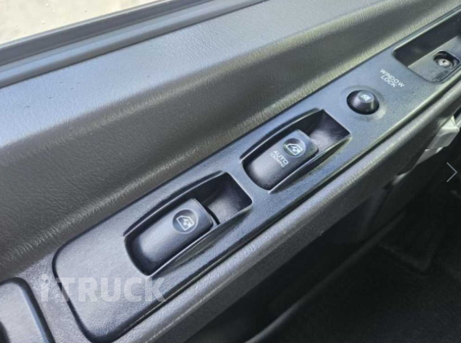 현대 메가트럭 280 단바리 카고 5톤 오토 9