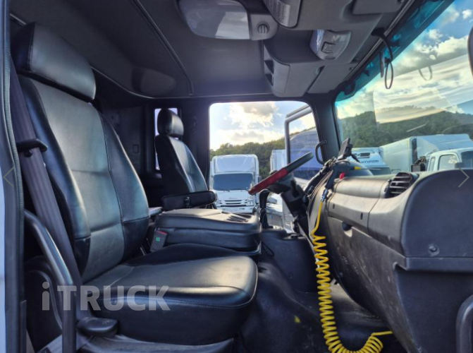 현대 메가트럭 280 앞축 카고 5톤 수동 11