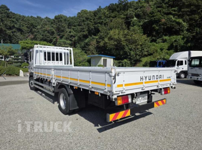 현대 메가트럭 280 단바리 카고 5톤 수동 4