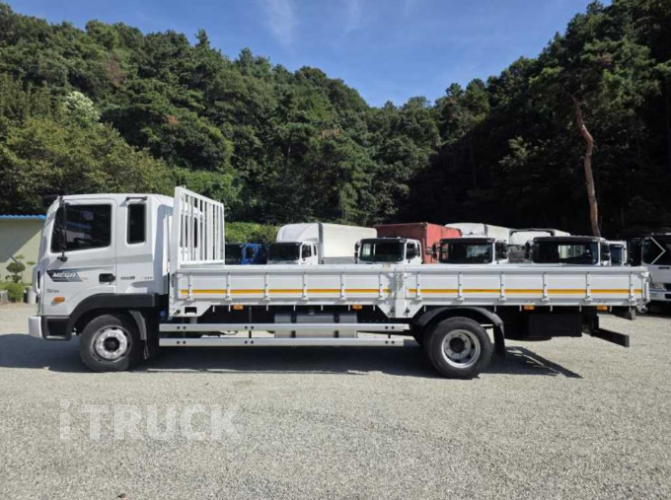 현대 메가트럭 280 단바리 카고 5톤 수동 6