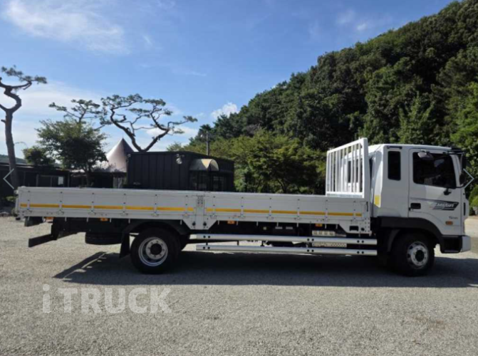 현대 메가트럭 280 단바리 카고 5톤 수동 5