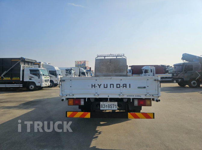 현대 메가트럭 280 단바리 카고 5톤 수동 5