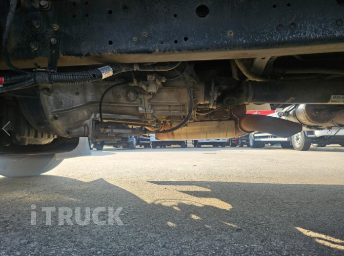 현대 메가트럭 280 단바리 카고 5톤 수동 9