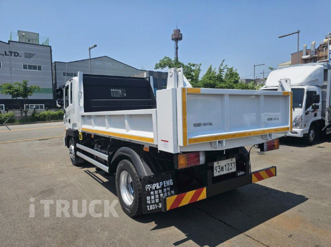 현대 메가트럭 화물덤프 5톤 6