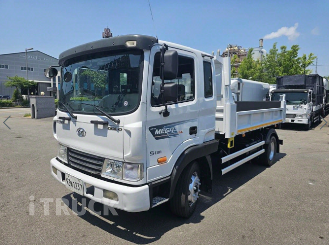 현대 메가트럭 화물덤프 5톤