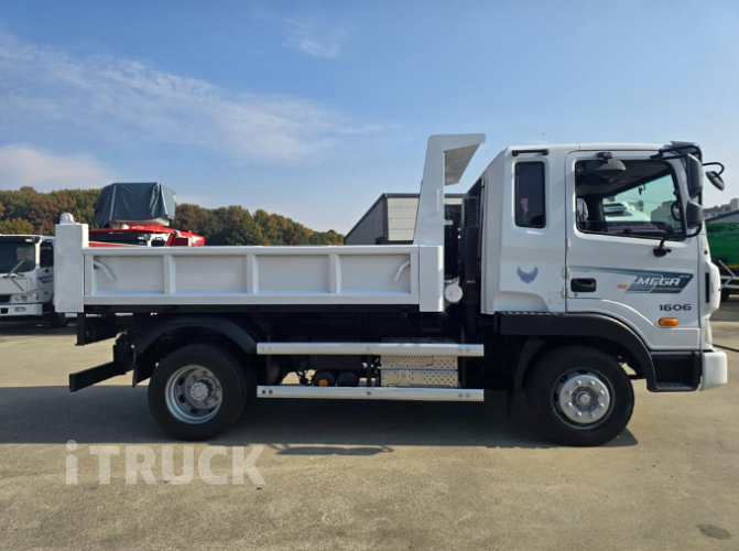 현대 메가트럭 화물덤프 5톤 4