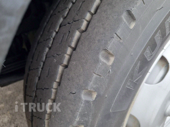 현대 탱크로리 메가트럭 5,000L 수동 15