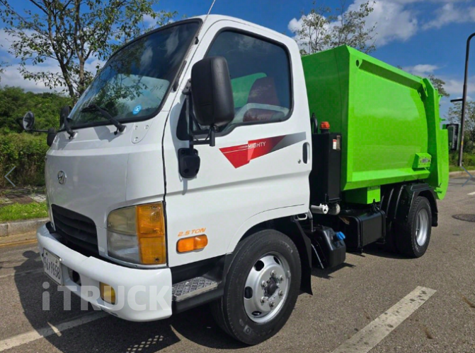 현대 압착진개 마이티큐티 2.5톤 덤프식 배출 0