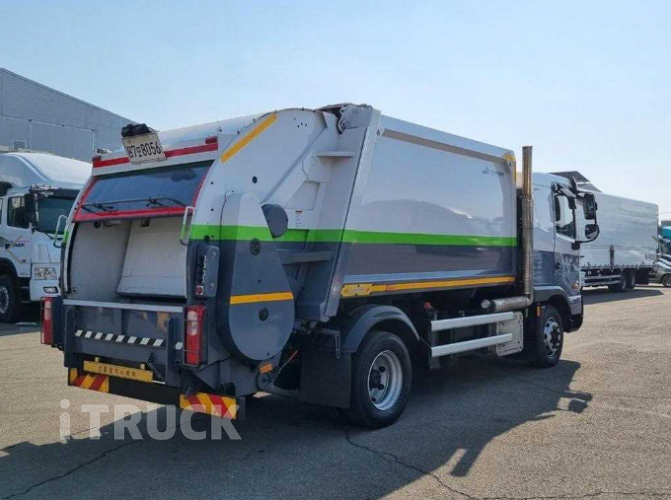 현대 압축진개 파비스 5톤 밀판식 배출 3