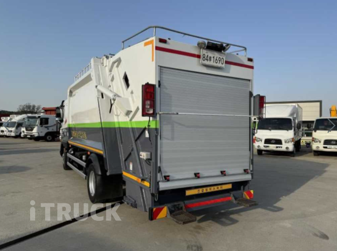 현대 압축진개 파비스 5톤 밀판식 배출 6