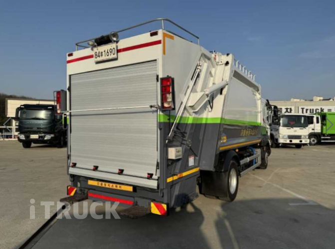 현대 압축진개 파비스 5톤 밀판식 배출 5