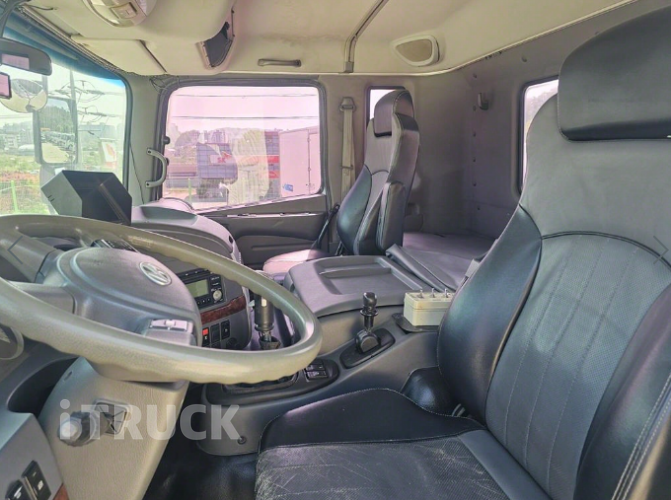 현대 트라고 암롤 420 24톤 수동 앞축 9